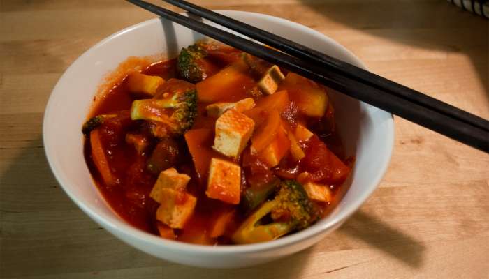 veganes Rezept: Tofu und Gemüse Süß-Sauer | weg-essen.de